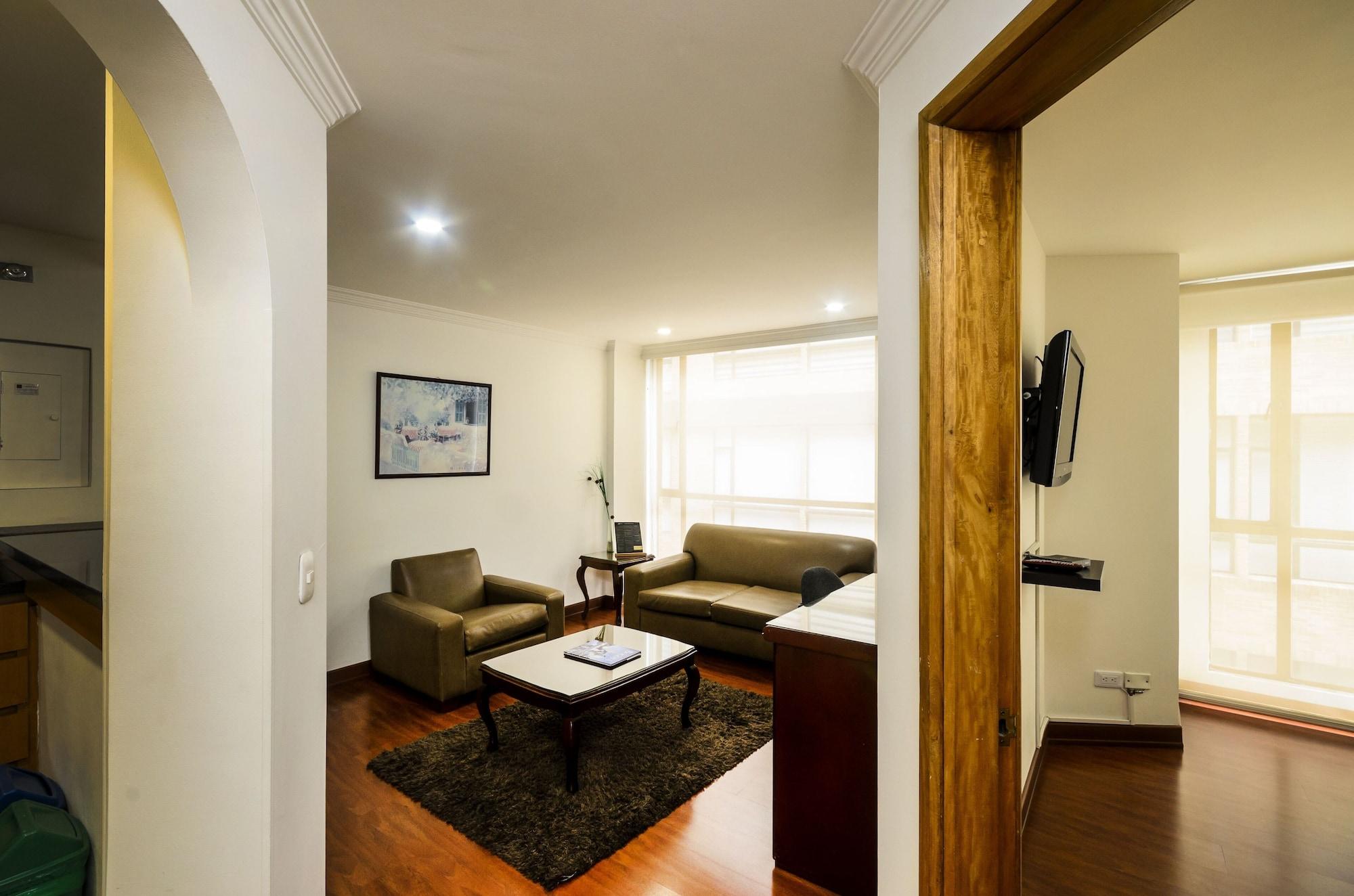 Travelers Fontana Plaza Aparthotel Bogota
