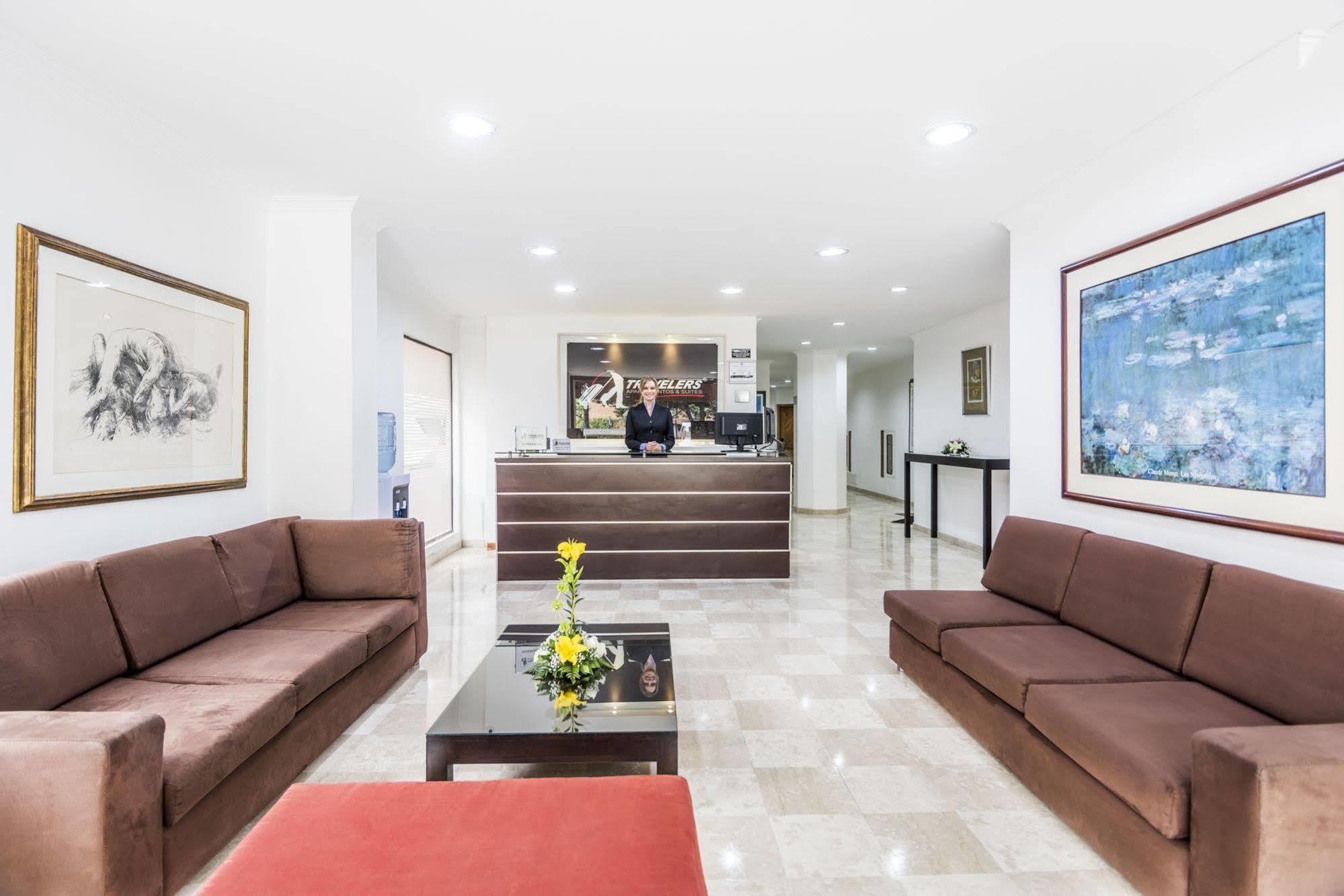Travelers Fontana Plaza Aparthotel Bogota